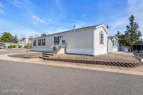 506 Quiet Way Toms River NJ 08755