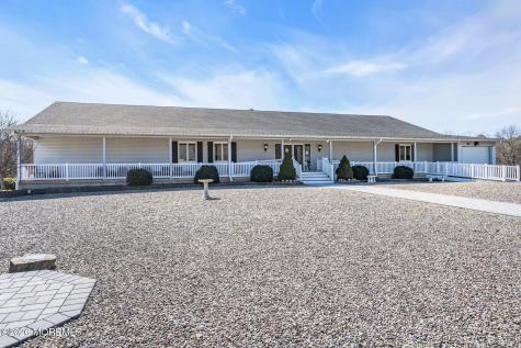 506 Quiet Way Toms River NJ 08755