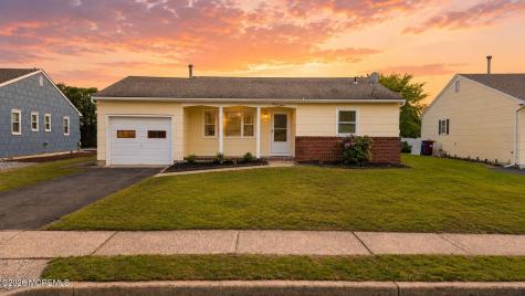 27 Norfolk Drive Toms River NJ 08757