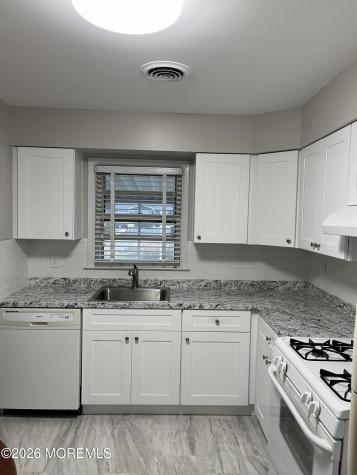 27 Norfolk Drive Toms River NJ 08757