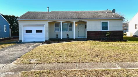 27 Norfolk Drive Toms River NJ 08757