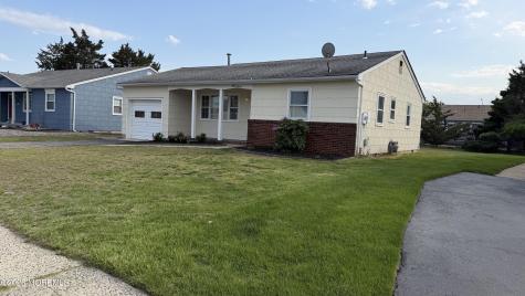 27 Norfolk Drive Toms River NJ 08757