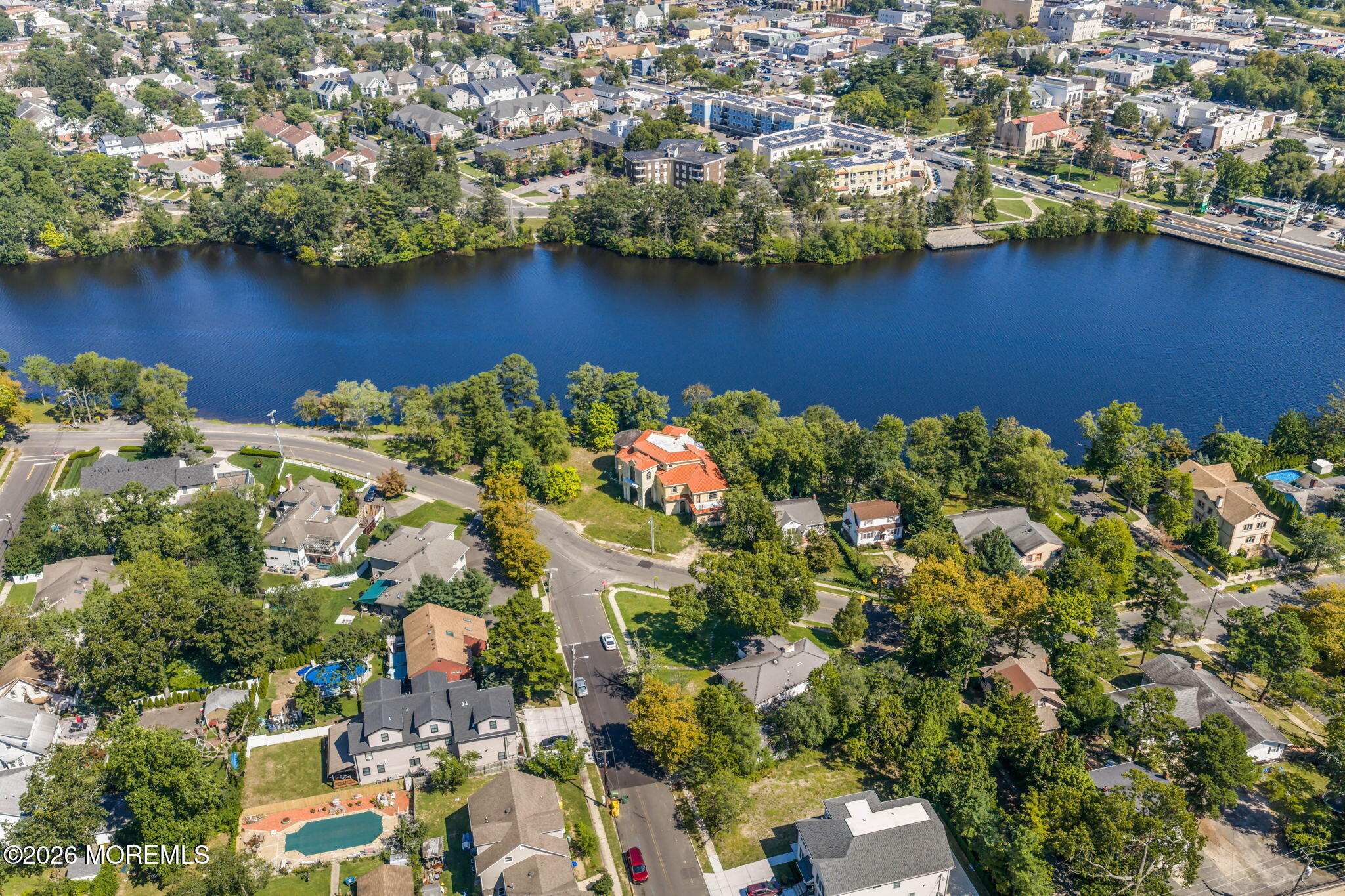 123 S Lake Drive Lakewood NJ 08701