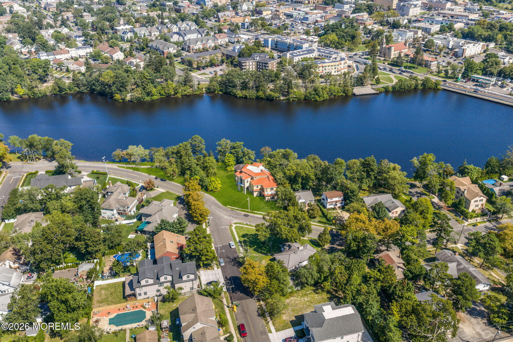 123 S Lake Drive Lakewood NJ 08701