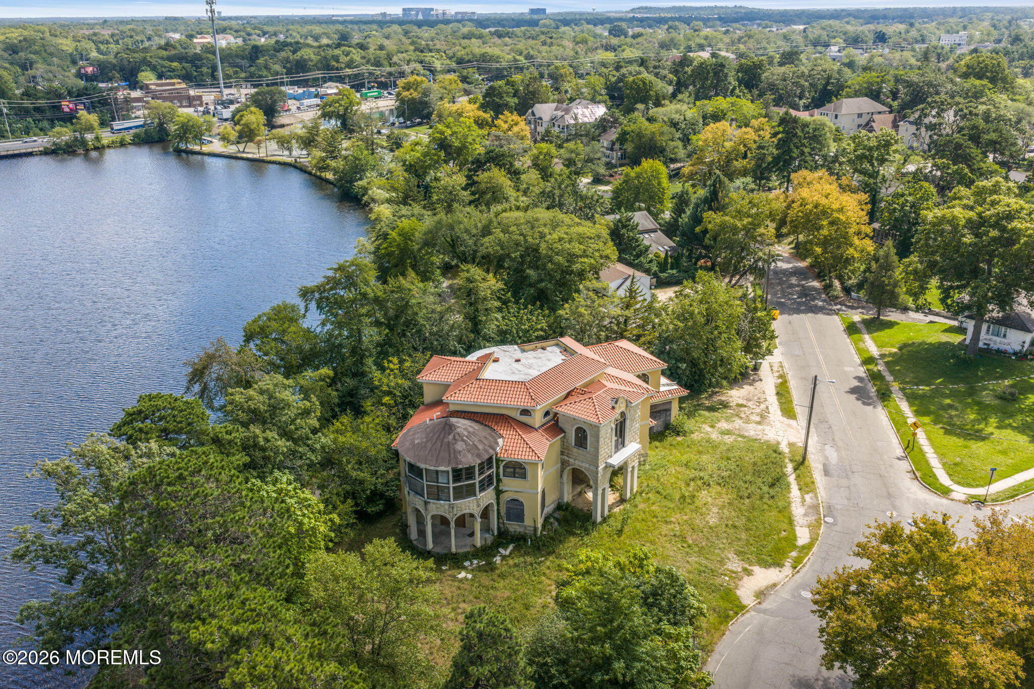 123 S Lake Drive Lakewood NJ 08701