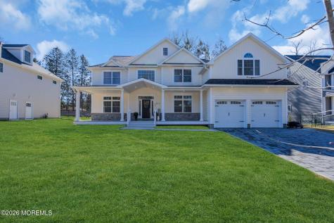 817 Naryshkin Way Toms River NJ 08753
