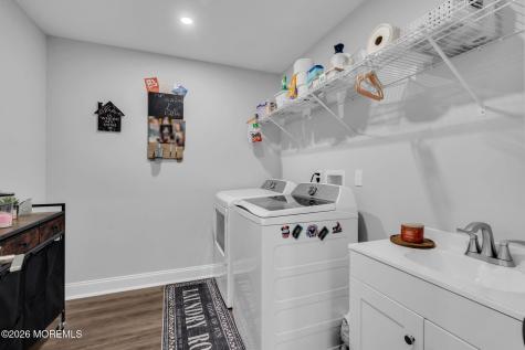 817 Naryshkin Way Toms River NJ 08753
