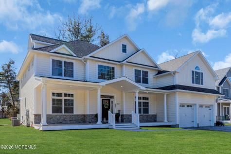 817 Naryshkin Way Toms River NJ 08753