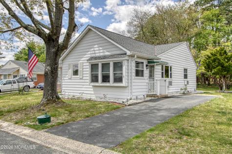15 Lafayette Drive Whiting NJ 08759