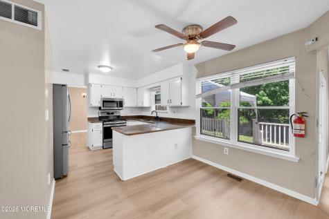6 Winchester Drive Howell NJ 07731