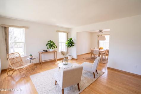 6 Abbey Road Jackson NJ 08527