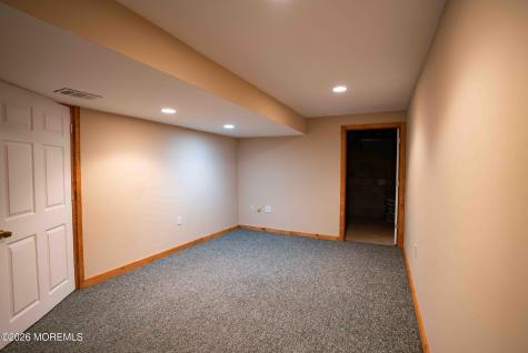 6 Abbey Road Jackson NJ 08527