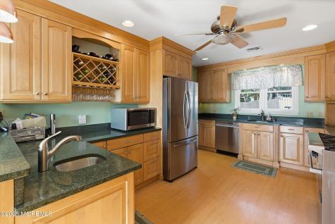 1105 Shore Drive Brielle NJ 08730