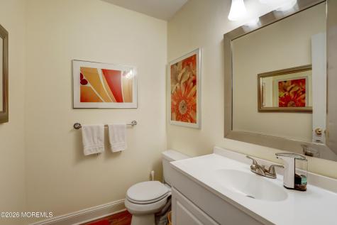 25 Garden Way Howell NJ 07731