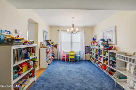25 Garden Way Howell NJ 07731