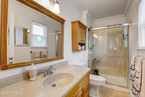 25 Garden Way Howell NJ 07731