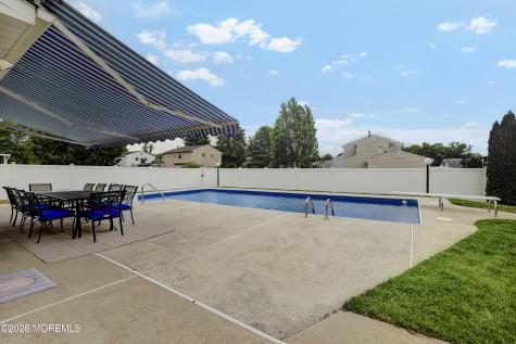 25 Garden Way Howell NJ 07731
