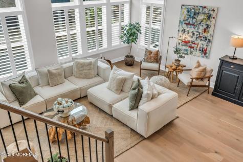 25 Augustus Drive Middletown NJ 07748