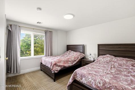 27 Windermere Street Lakewood NJ 08701