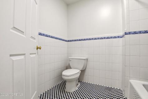 27 Windermere Street Lakewood NJ 08701