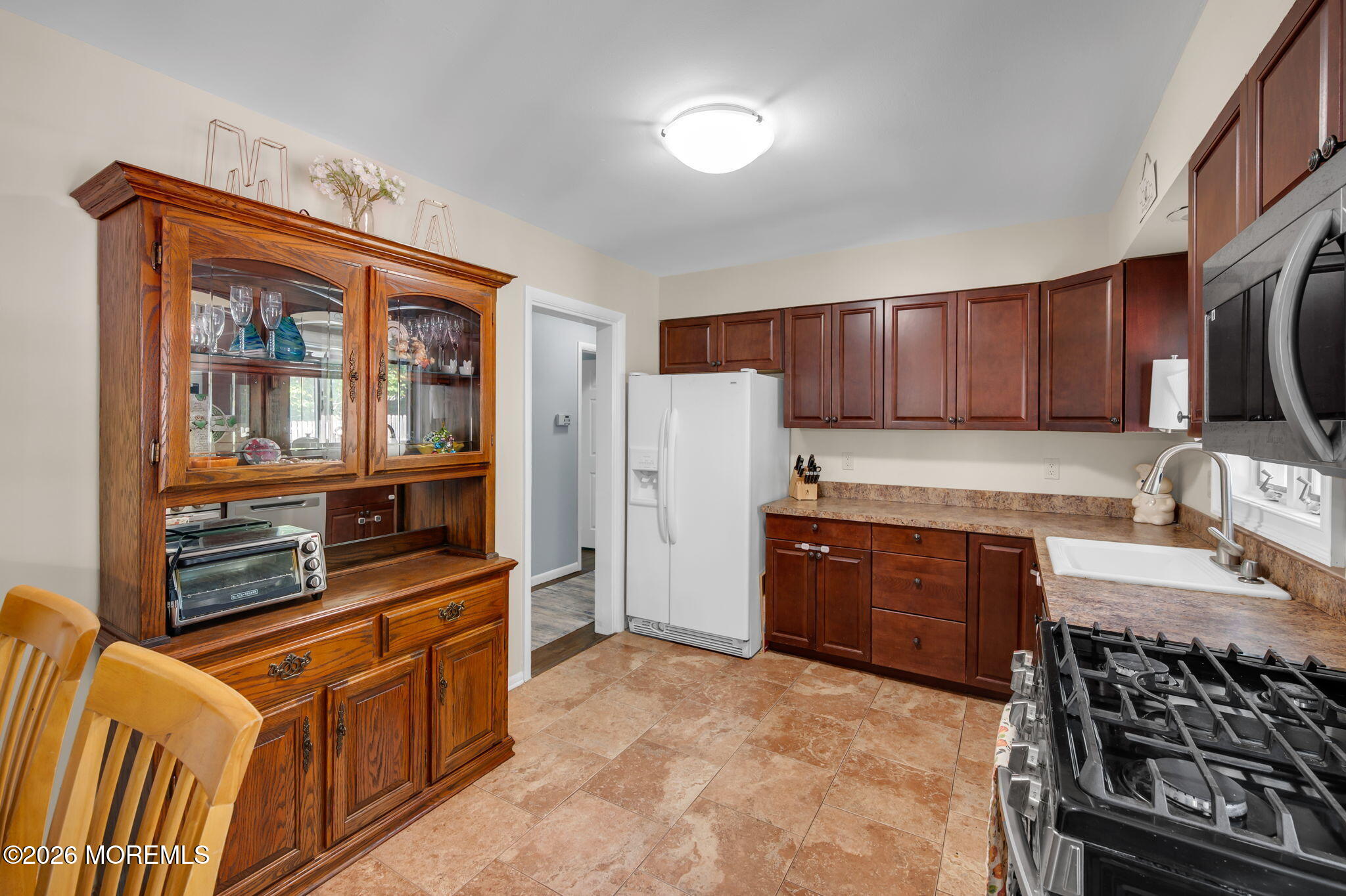 709 Park Avenue Middletown NJ 07748