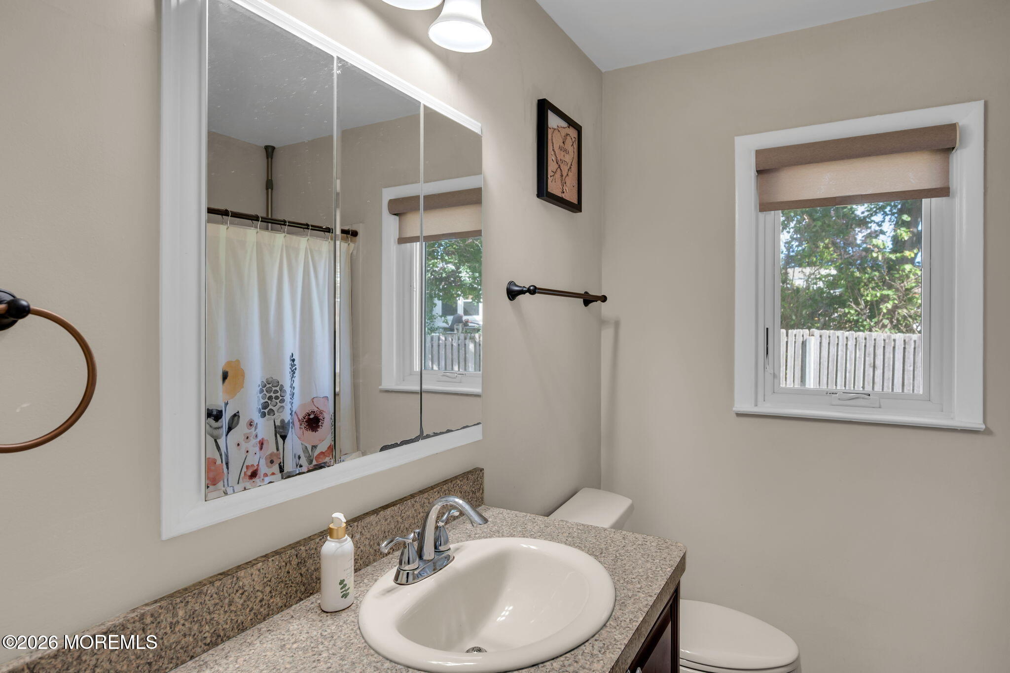 709 Park Avenue Middletown NJ 07748