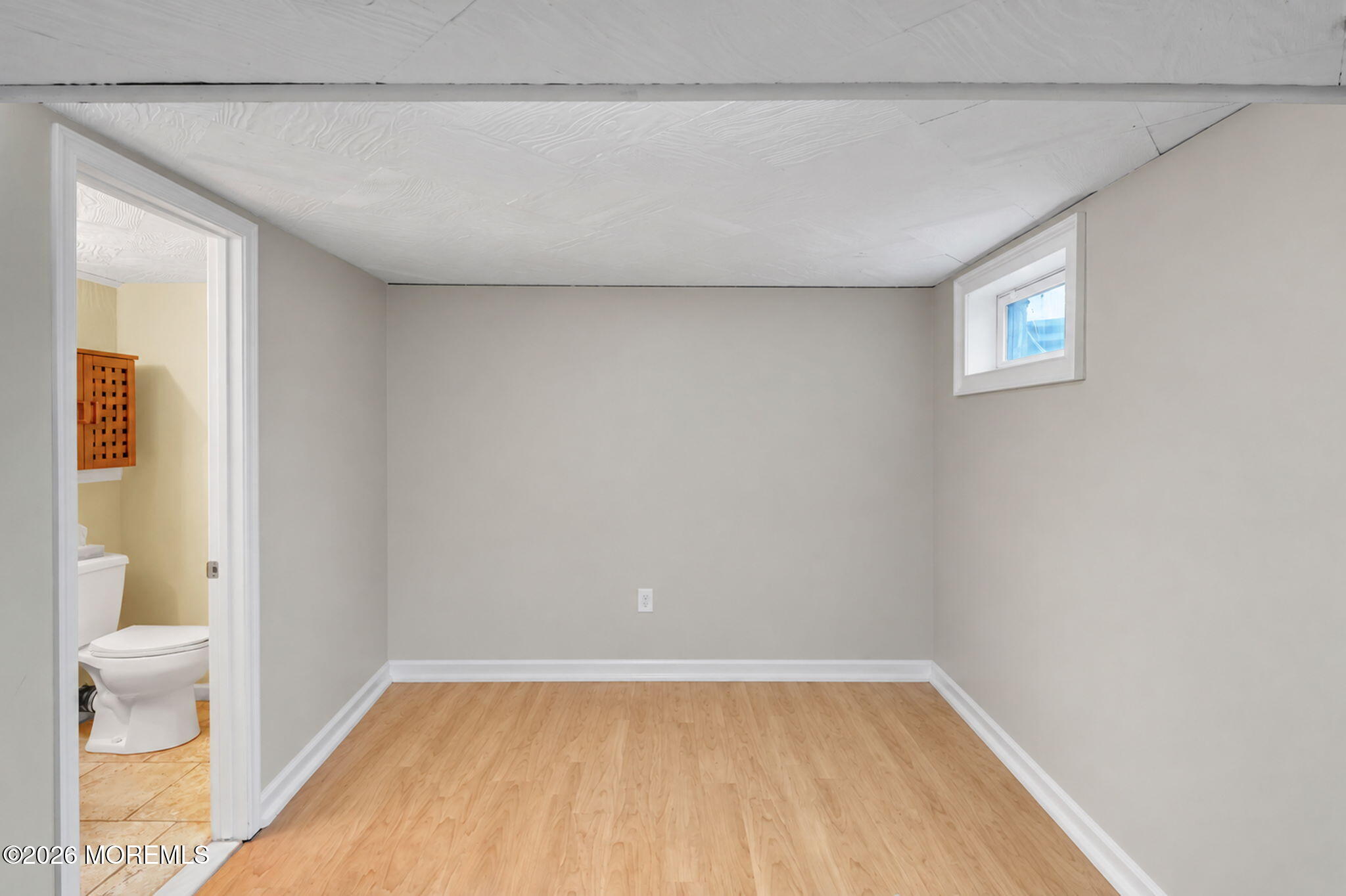 709 Park Avenue Middletown NJ 07748