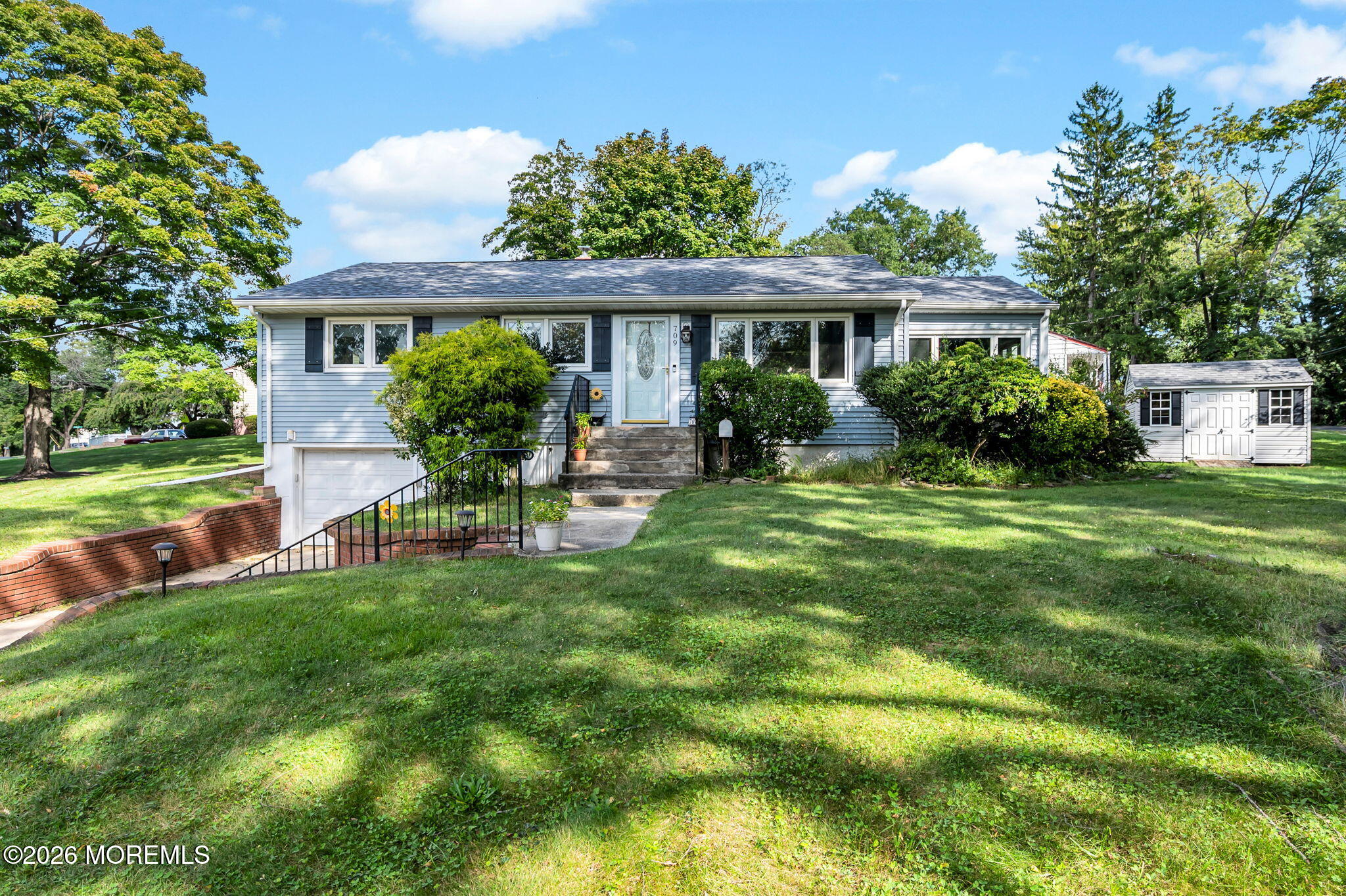 709 Park Avenue Middletown NJ 07748