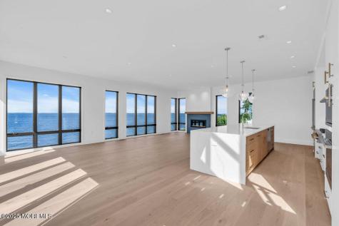 6 Brant Drive Atlantic Highlands NJ 07716
