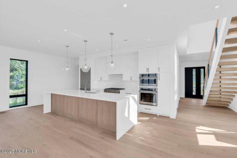 6 Brant Drive Atlantic Highlands NJ 07716