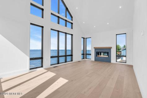 6 Brant Drive Atlantic Highlands NJ 07716