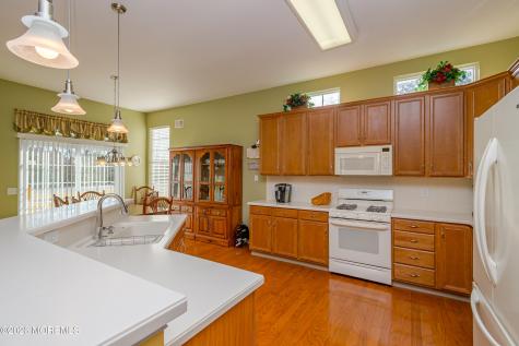 21 Sawgrass Street Jackson NJ 08527