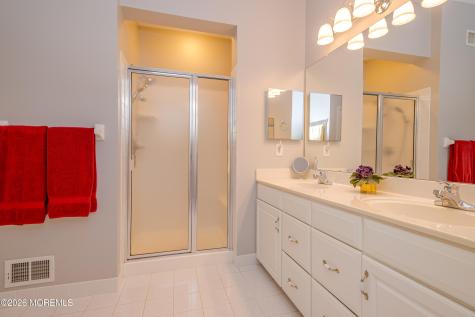 21 Sawgrass Street Jackson NJ 08527