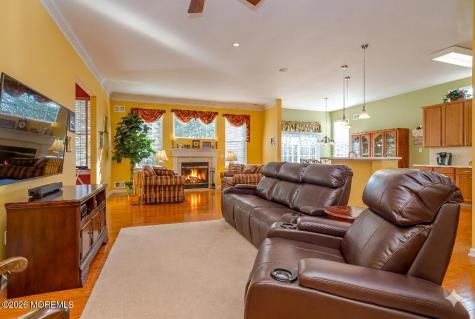 21 Sawgrass Street Jackson NJ 08527