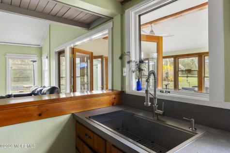 52 Littleworth Road Manahawkin NJ 08050