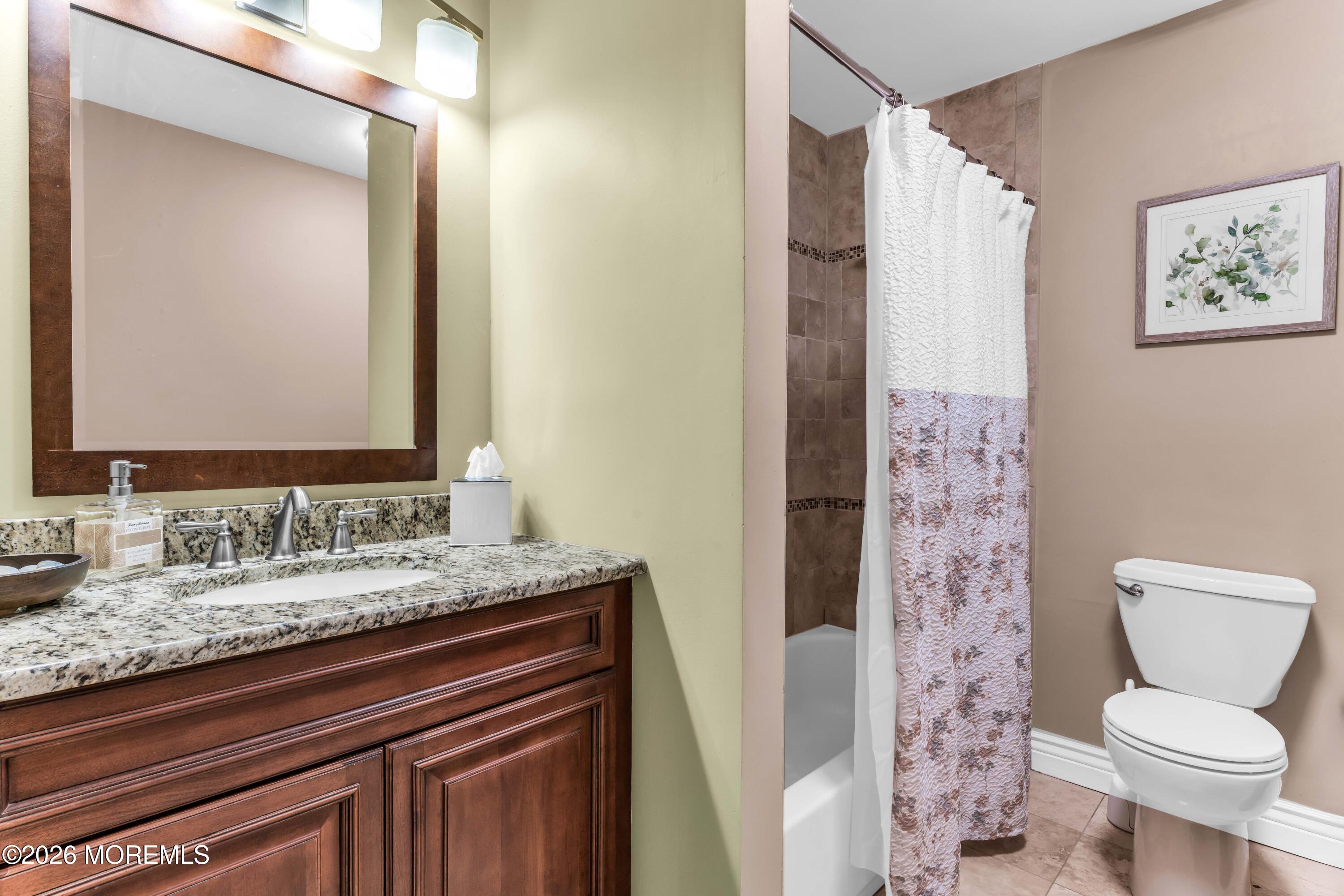 55 Concord Circle Howell NJ 07731