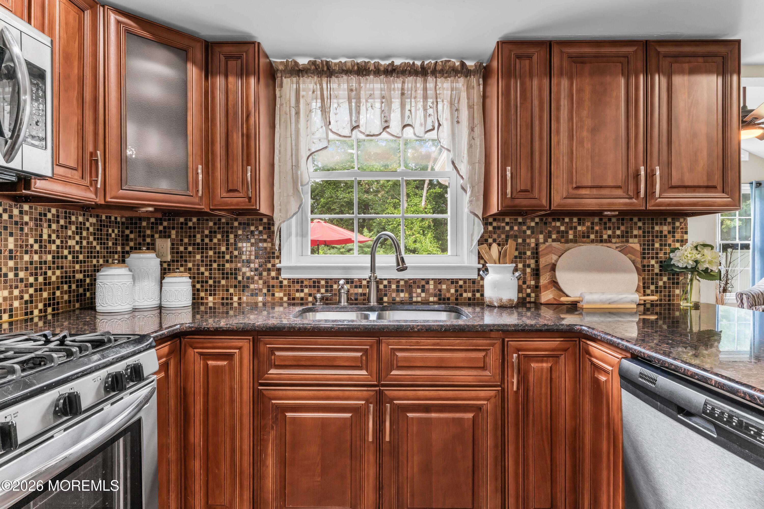 55 Concord Circle Howell NJ 07731