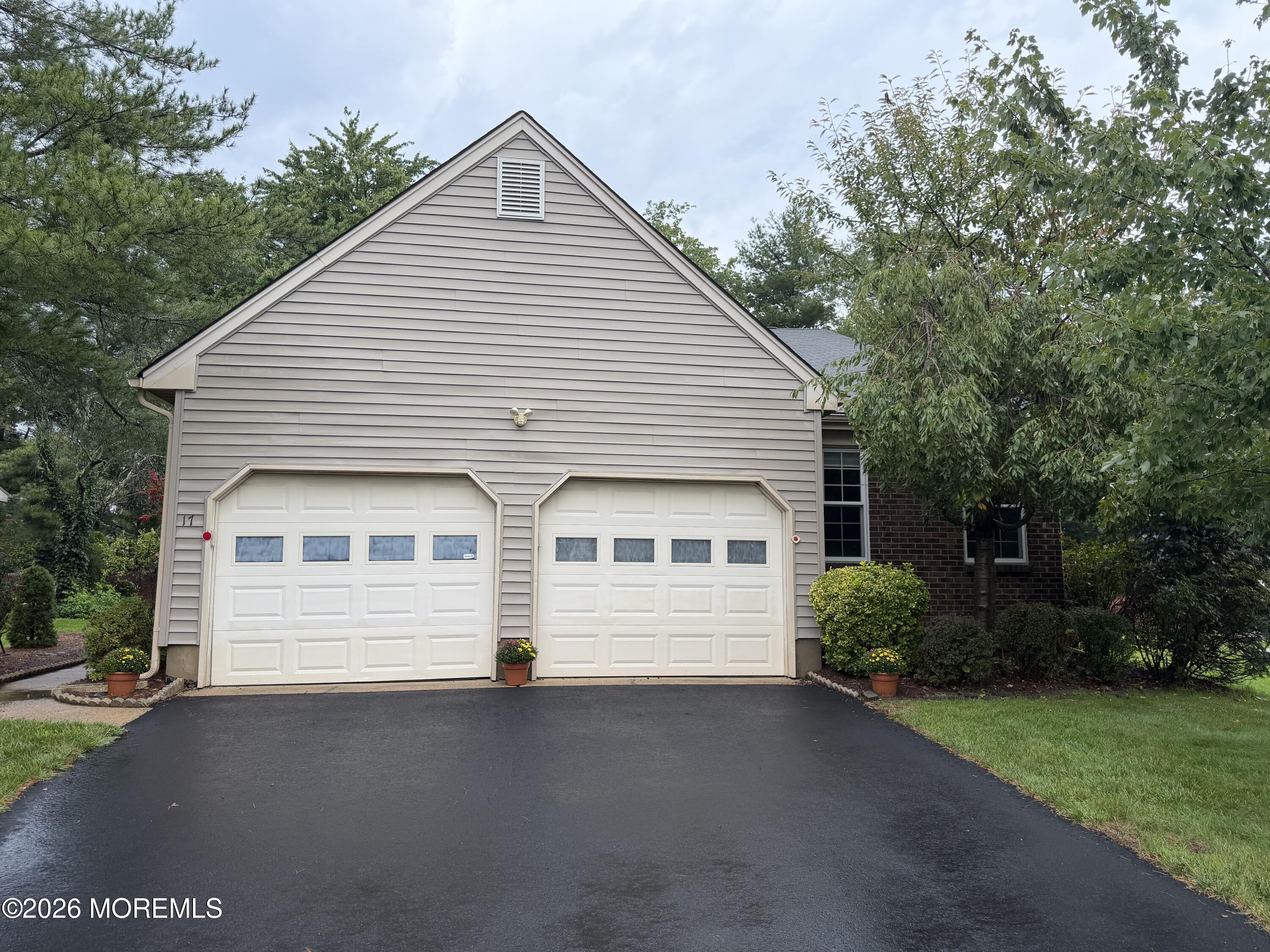 17 Betsy Ross Drive Monroe NJ 08831