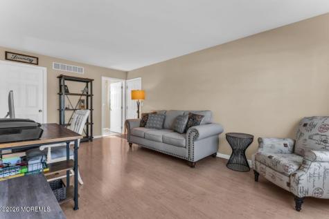 1501 Mermaid Avenue Beachwood NJ 08722