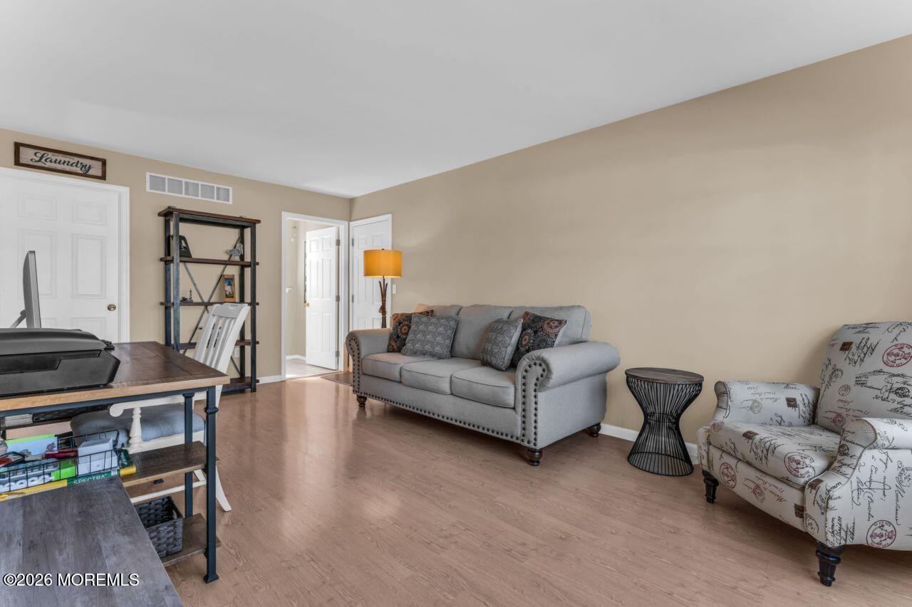1501 Mermaid Avenue Beachwood NJ 08722