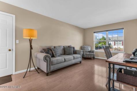1501 Mermaid Avenue Beachwood NJ 08722