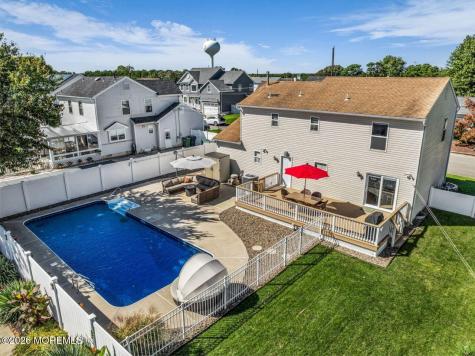 1501 Mermaid Avenue Beachwood NJ 08722