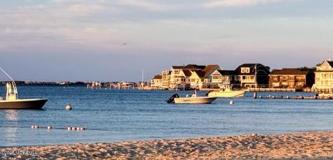 1501 Mermaid Avenue Beachwood NJ 08722