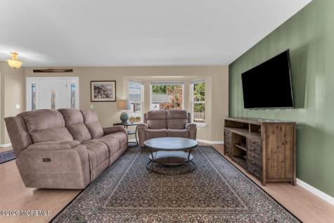 1501 Mermaid Avenue Beachwood NJ 08722