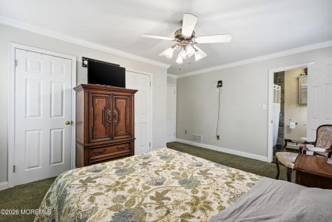 1903 Holbrook Street Oakhurst NJ 07755