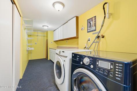 1903 Holbrook Street Oakhurst NJ 07755