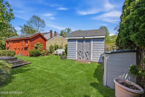 1903 Holbrook Street Oakhurst NJ 07755