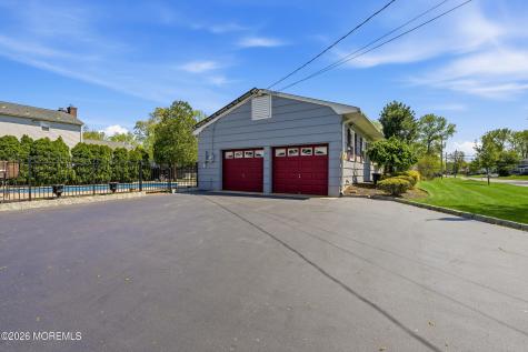 1903 Holbrook Street Oakhurst NJ 07755