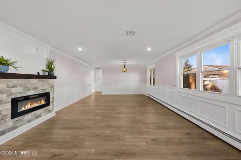 1 Cardiff Court Toms River NJ 08757