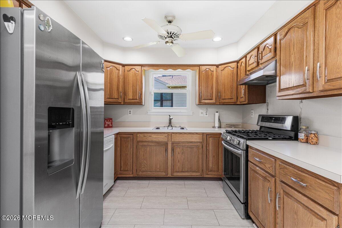 36 Lakeview Drive Marlboro NJ 07746